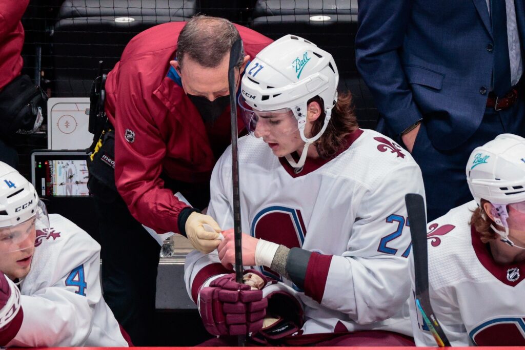 Fleury slams the door shut on an Avalanche series victory