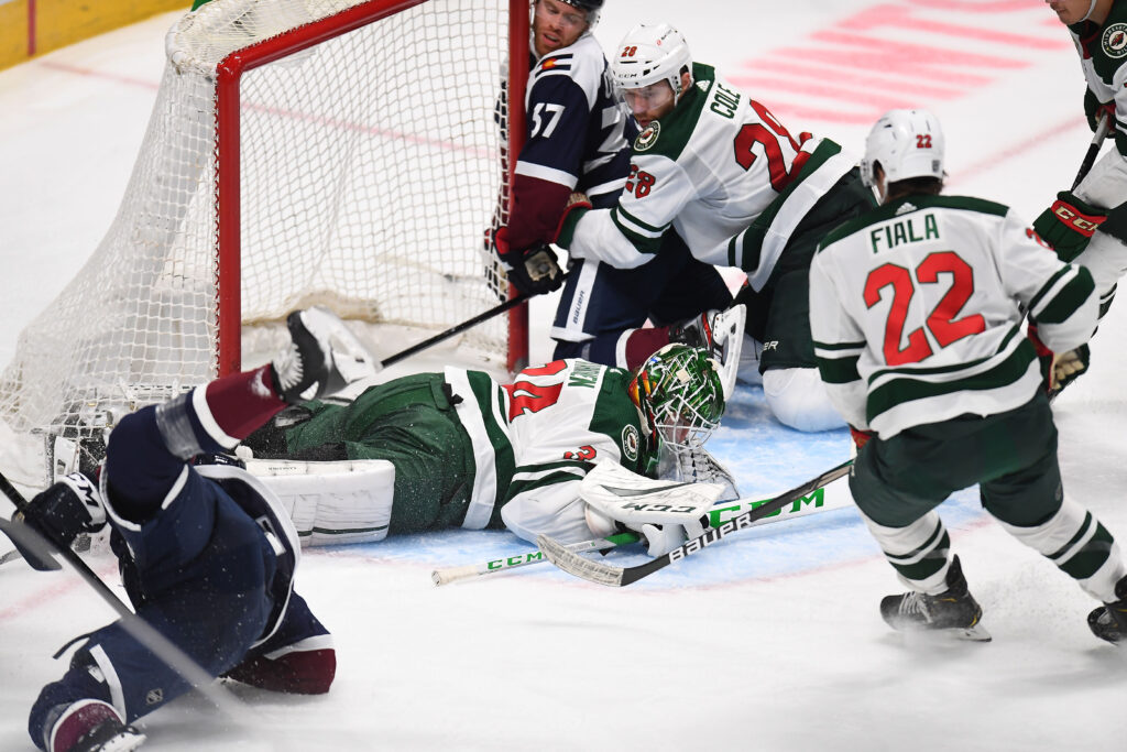 Avs Game 16 Grades: Sloppy play continues
