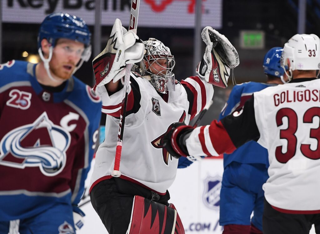 Tipped pucks make the difference in an otherwise one-sided Avalanche loss