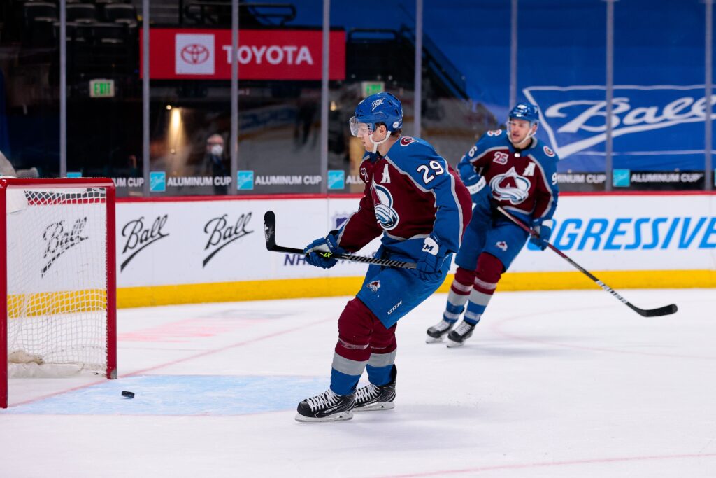 Avs Game 25 Grades: Putting on a clinic