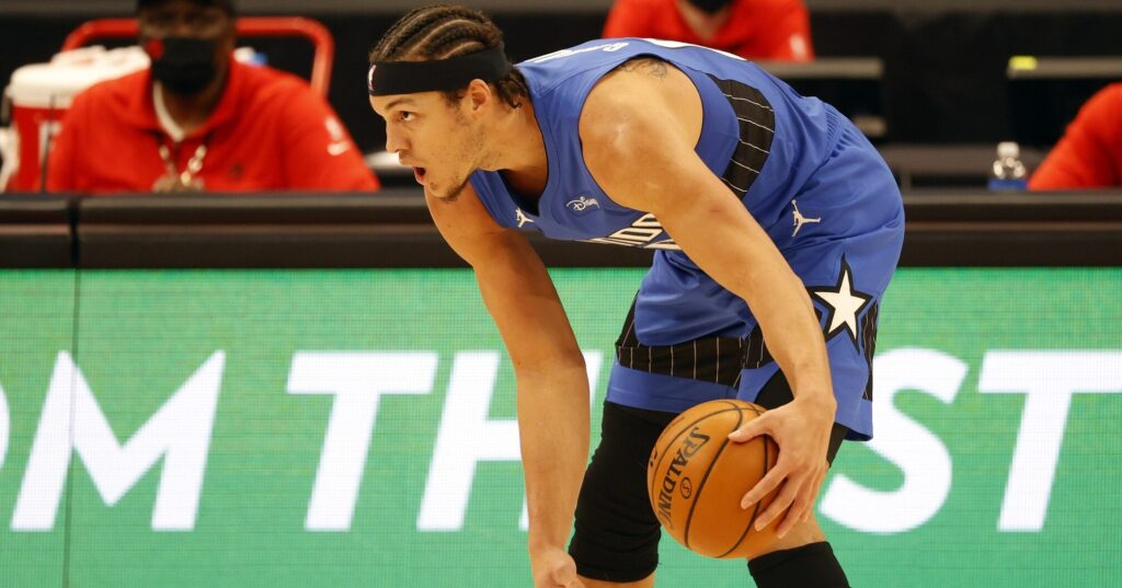 Why the game of basketball is about to get a whole lot easier for Aaron Gordon