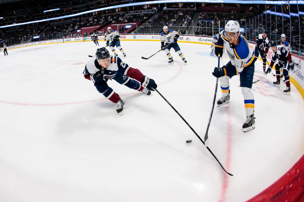 Avs Game 37 Grades: Squeaker