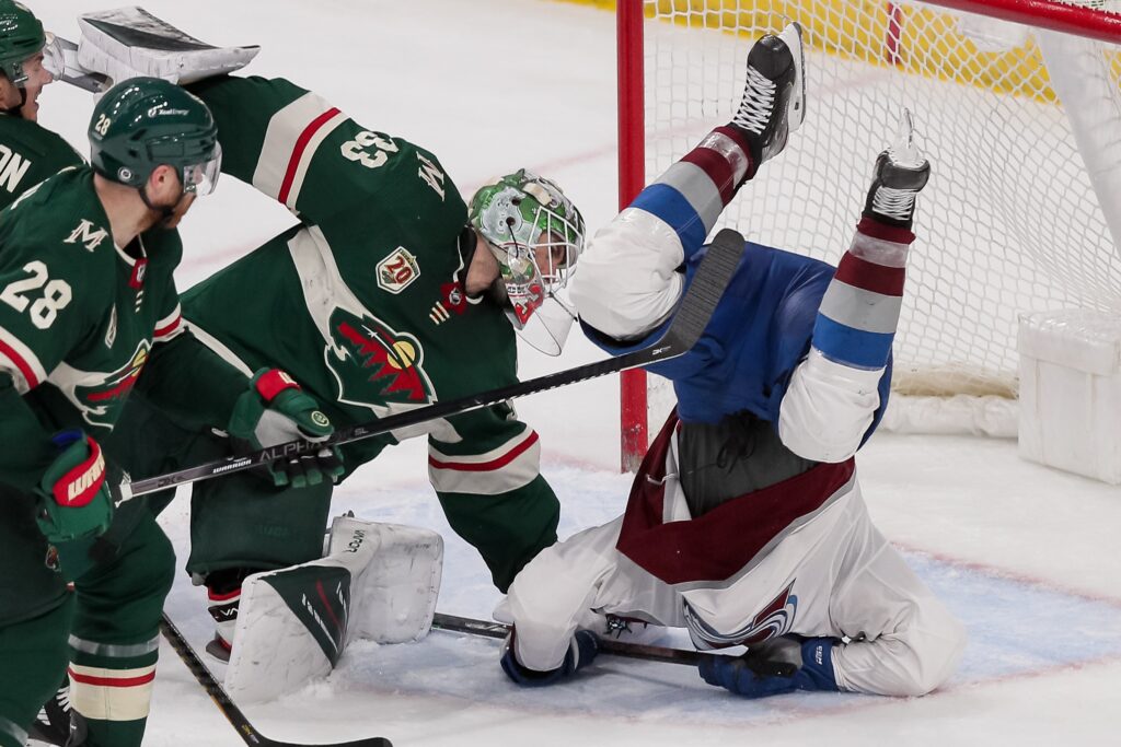 Avs fall flat on their face in blowout loss to Minnesota Wild