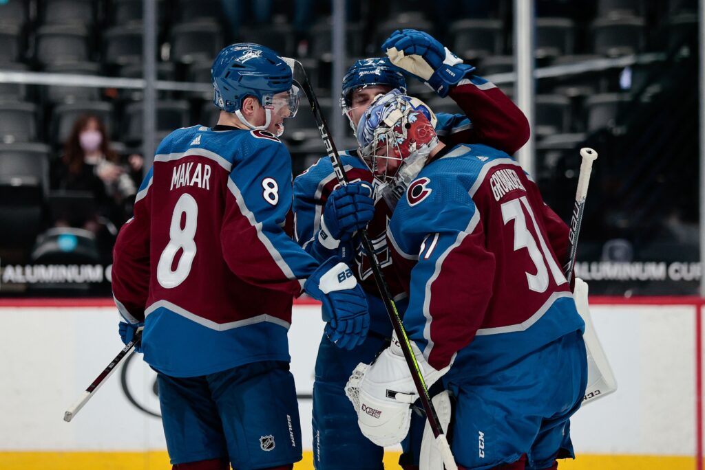 Avs Game 48 Grades: Return of the Gru