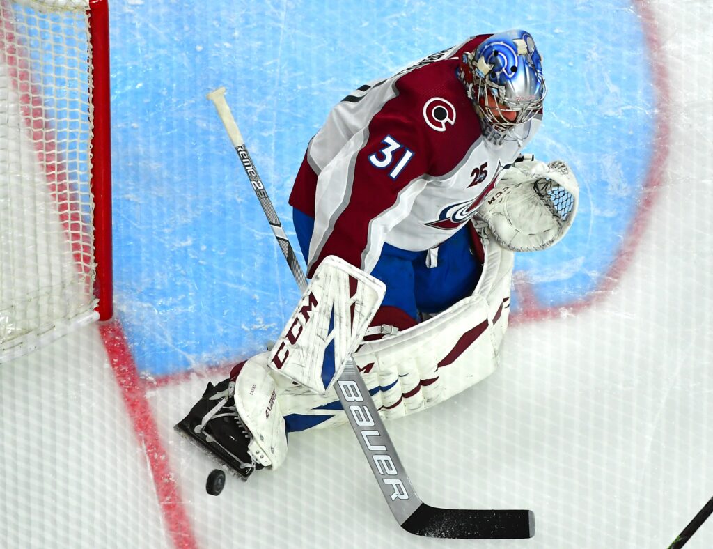 Vegas rang and Philipp Grubauer answered the bell to put Avs in position to win President’s Trophy