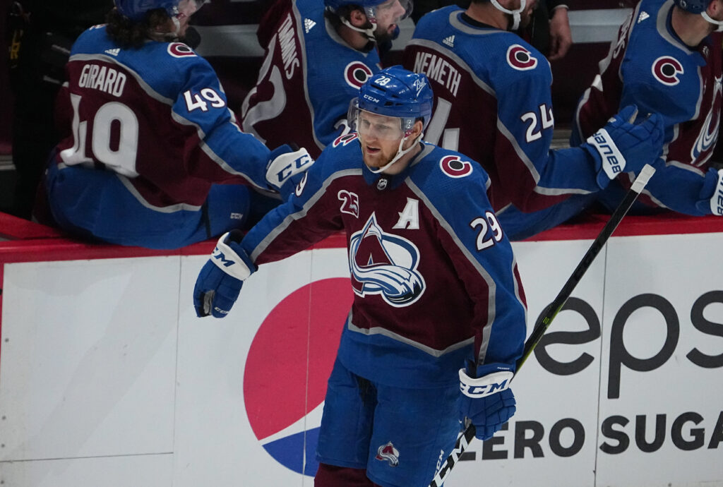 Avs/Golden Knights Game 1 Grades: Rest is, indeed, a weapon
