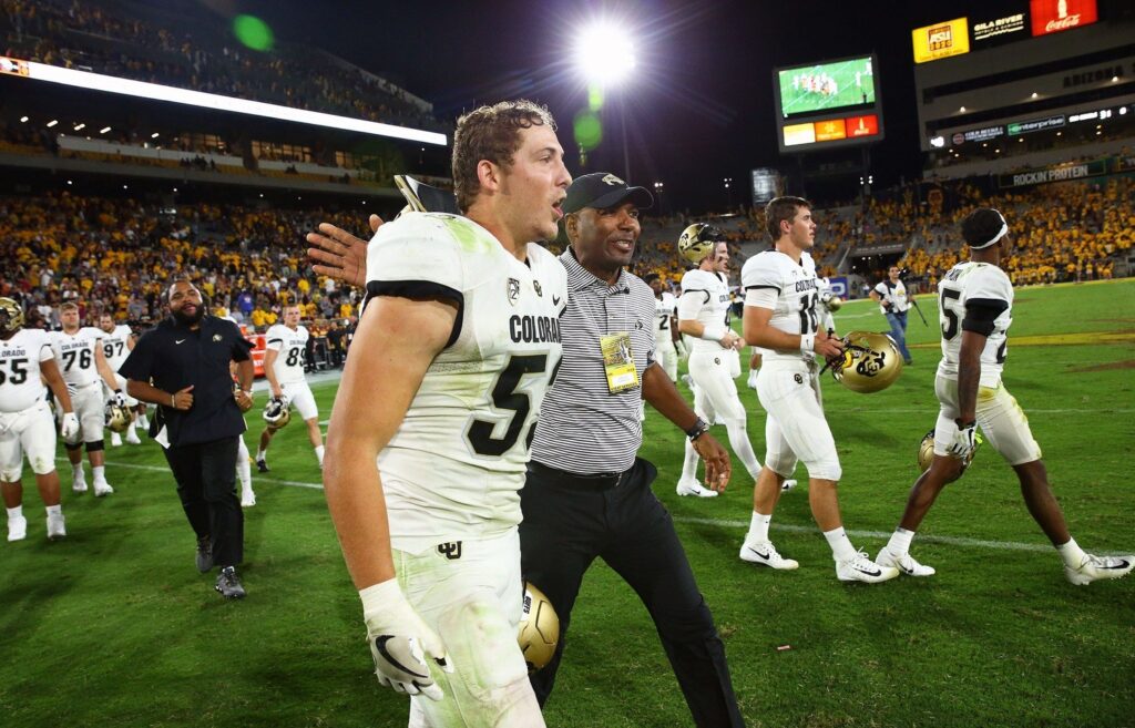 2021 Fall Camp Preview: Who starts next to Nate Landman at inside linebacker?