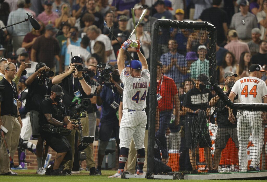 Mets’ Pete Alonso win Home Run Derby, successfully defends title in instant classic