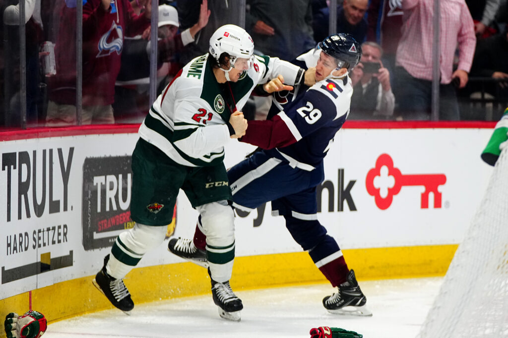 Gritty Avalanche effort gets them back to .500 after win over Wild