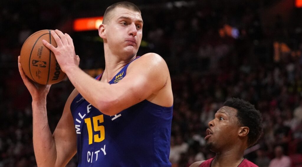 Tank? Punt on the season? Throw in the towel? These Nuggets would never