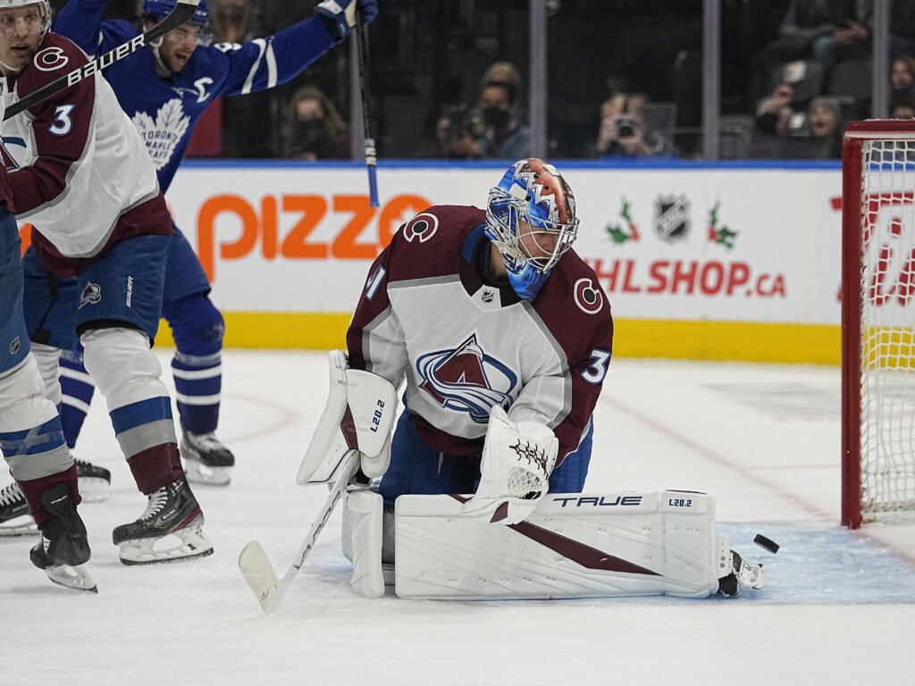 Avalanche get rolled out of Toronto in rough blowout loss