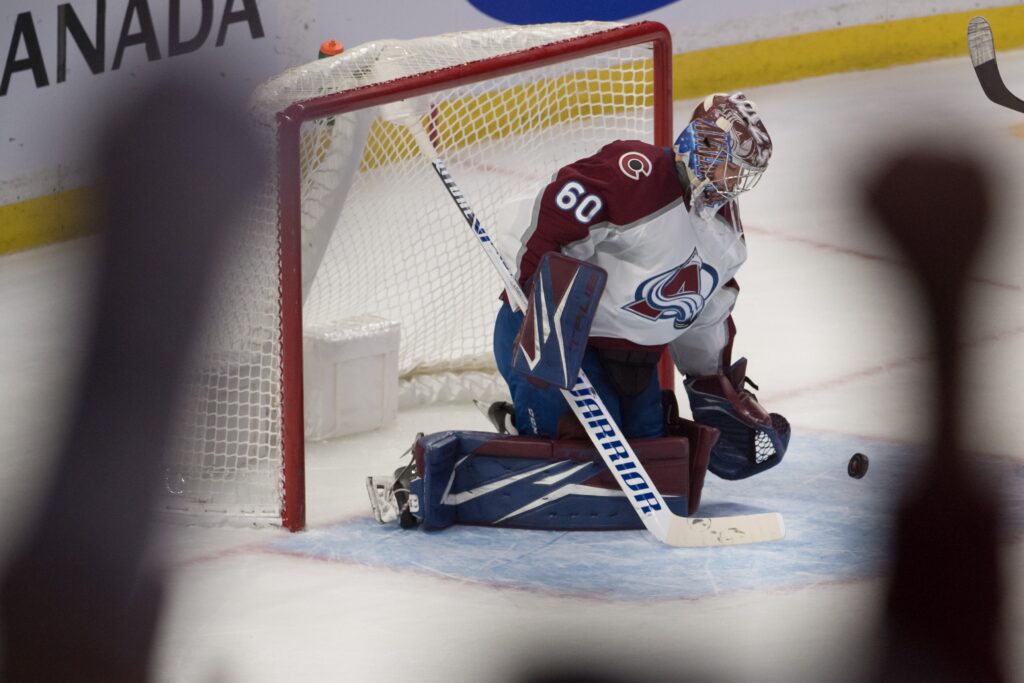 Chaotic season series against Senators ends for Avalanche with overtime loss