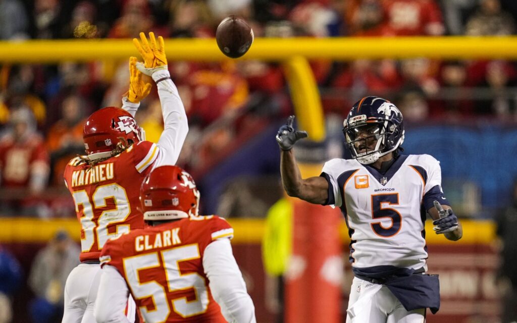 Vic Fangio explains why there won’t be any major offensive changes to the Broncos