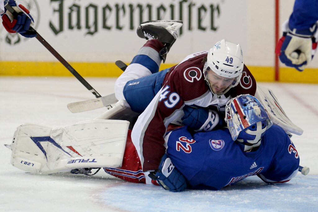Avs Game 23 Grades: Road winners