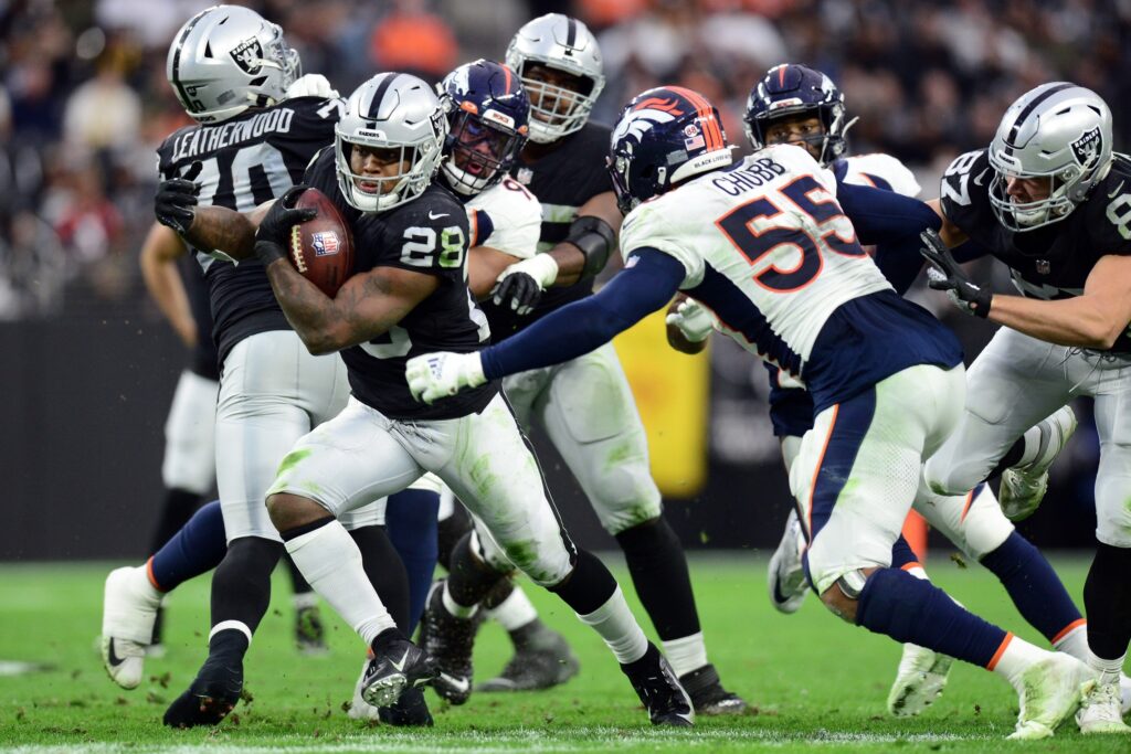 Here’s how the Denver Broncos’ faint playoff hopes died
