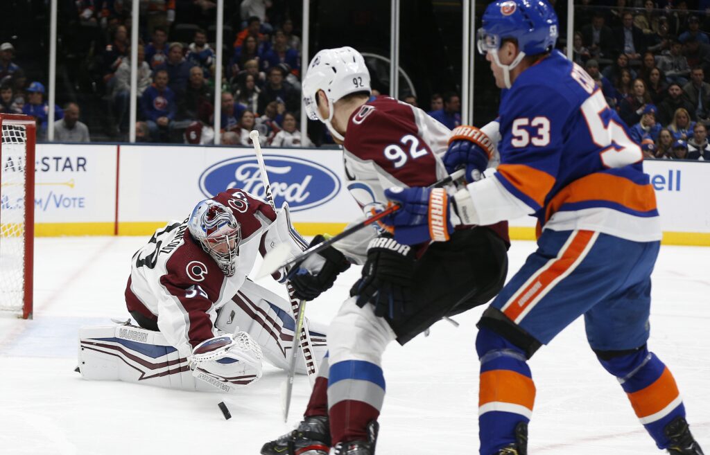 Avs Game 43 Grades: Avert your eyes