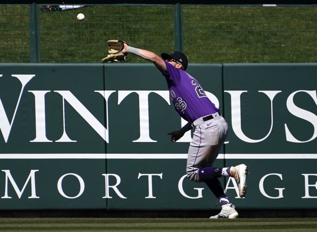 Boswell lowers the boom in Ubaldo’s return to the Rockies