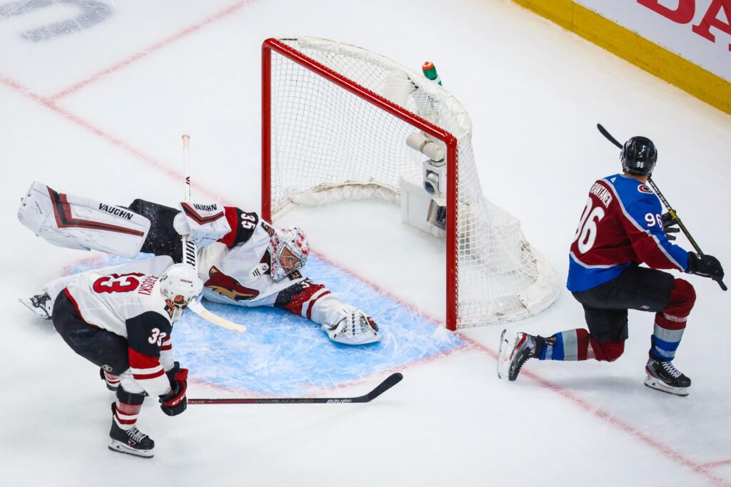 Avs/Coyotes Game 1 Grades: Patience pays off
