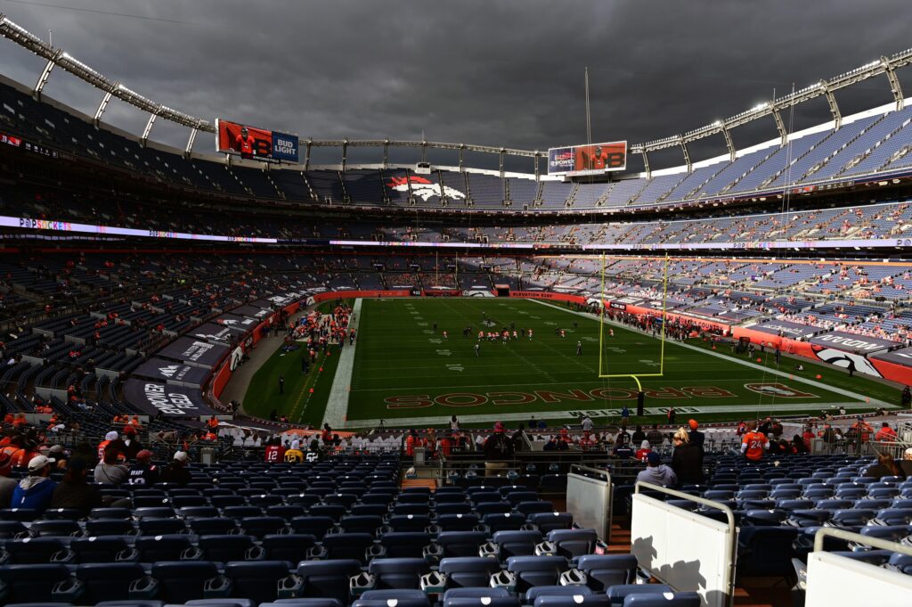 Here’s what made the Broncos’ first 2020 game with fans painfully familiar