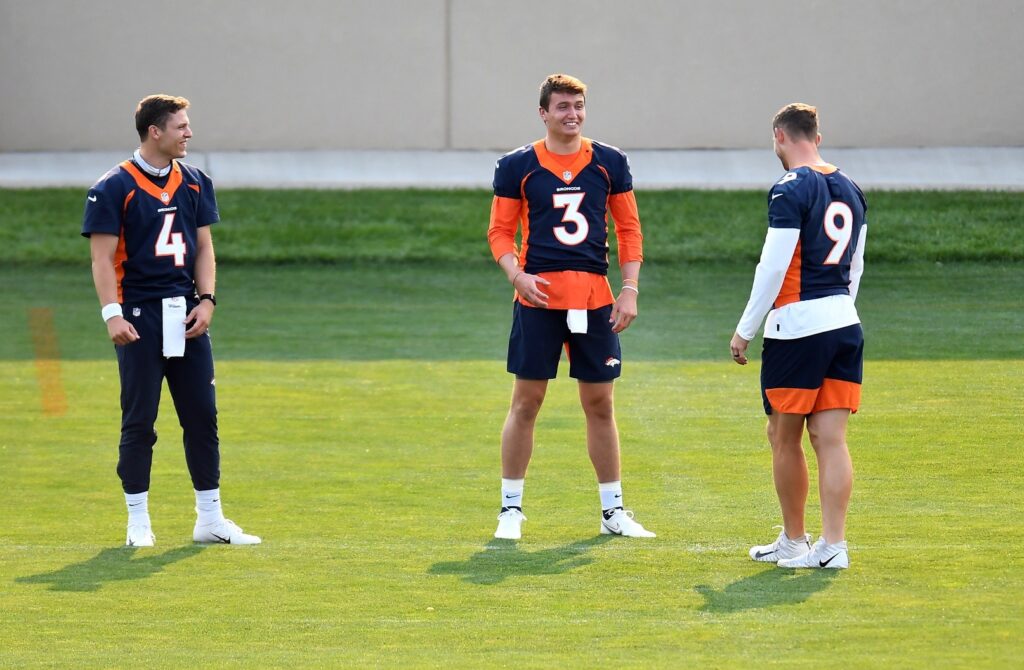 Broncos Roundtable: How should Denver handle their quarterback situation moving forward?