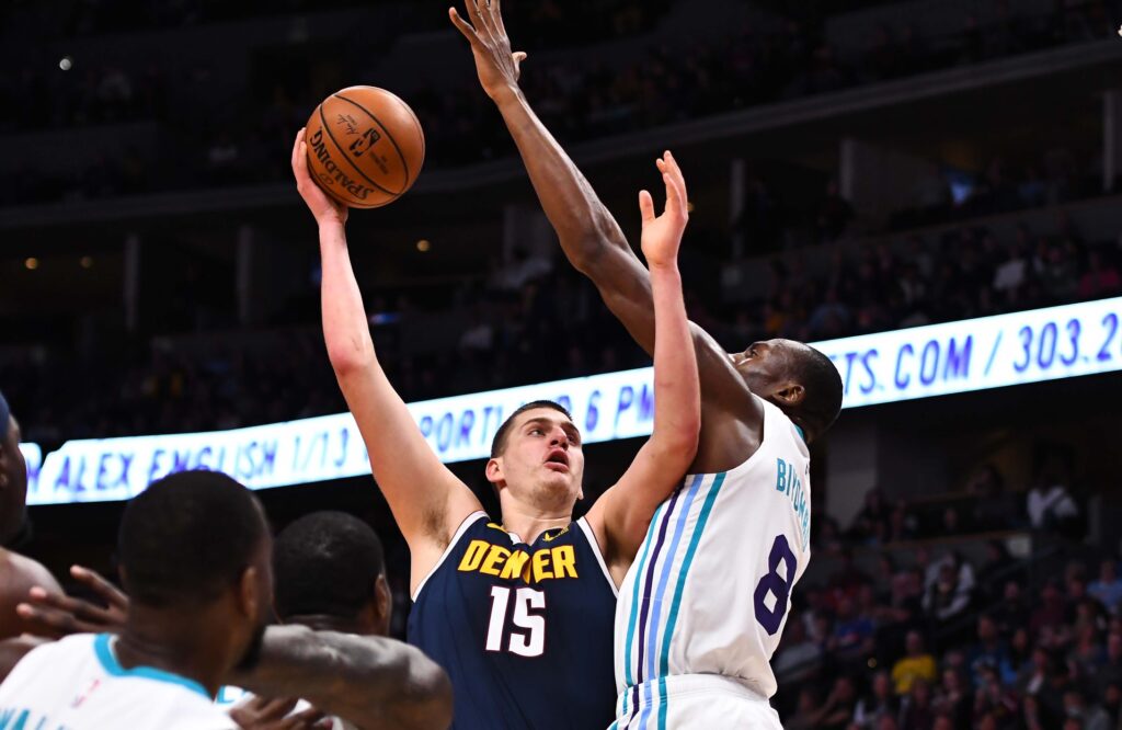 Nuggets win fifth straight behind another monster Jokic game