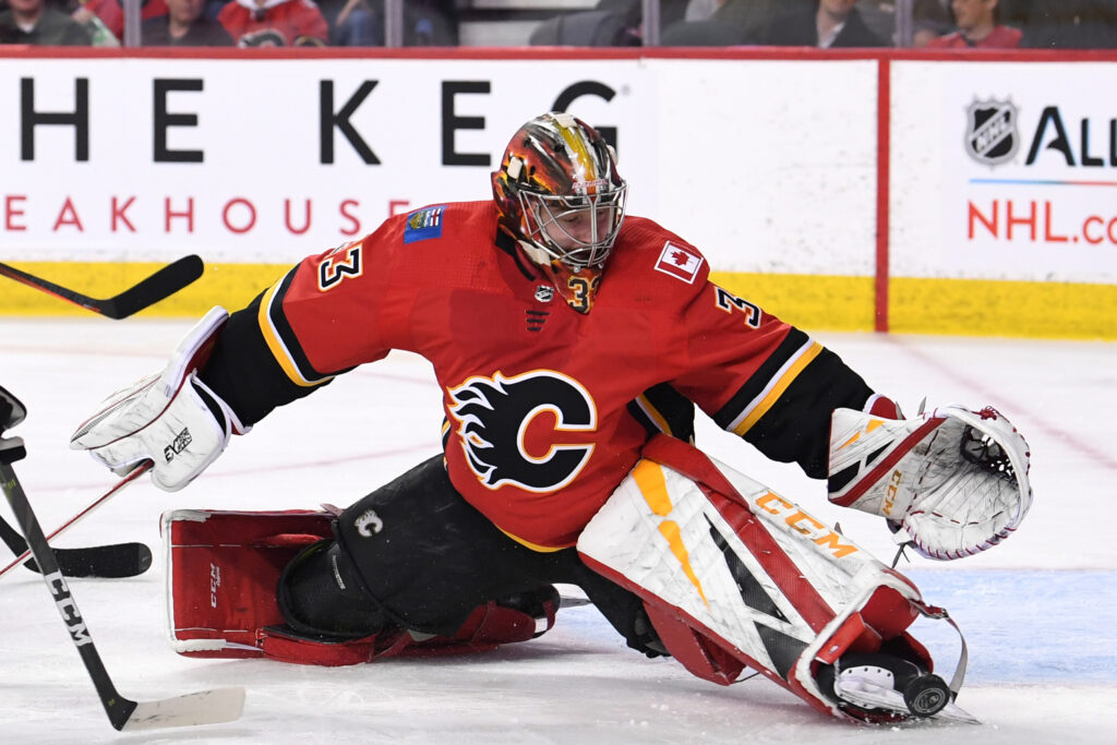 Avs-Flames player grades: Goalie sabotage