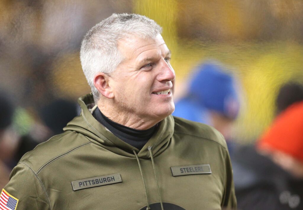 Broncos hire head coach candidate to take over the offensive line