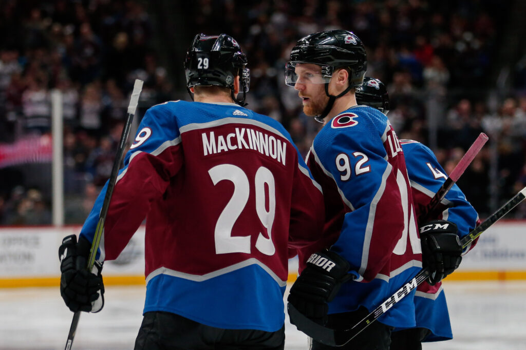 Avs-Kings player grades: Another royal beating