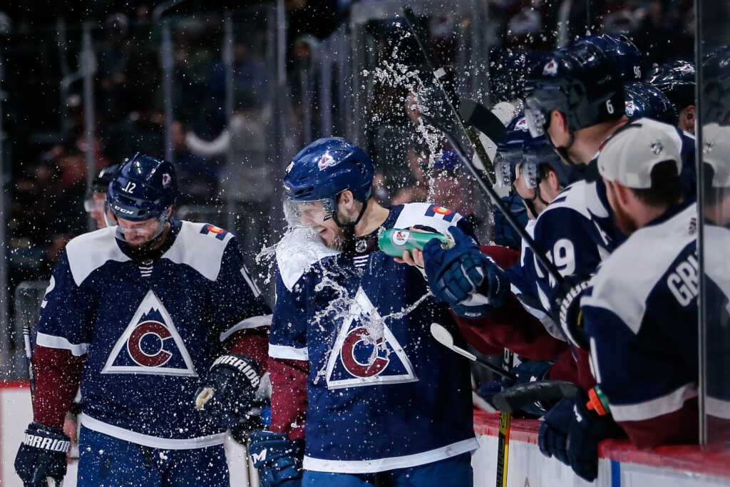 Avs-Jets player grades: Extra point is good