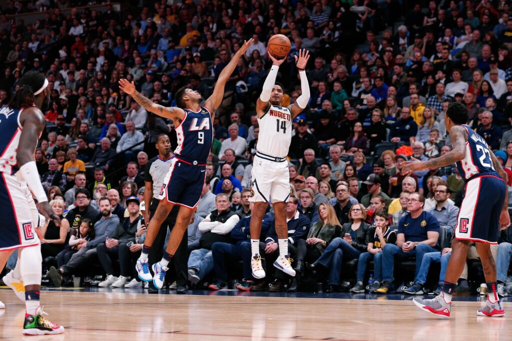 Nuggets continue home court dominance in win over Clippers