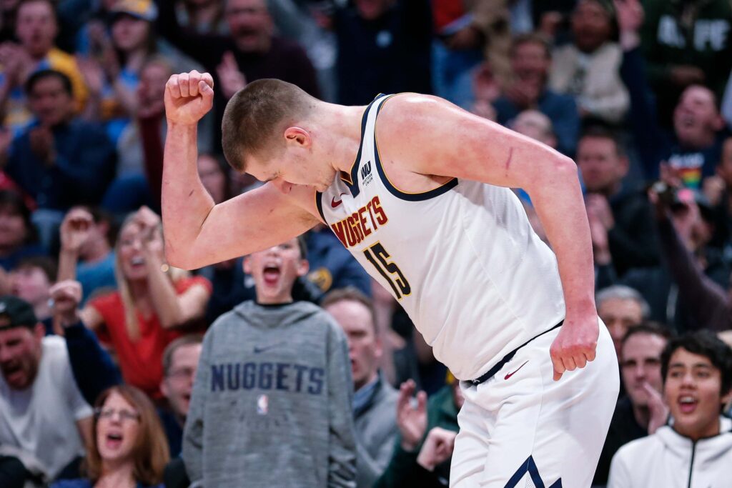 Nikola Jokic lifts Nuggets past Thunder as Denver gains inside track on second seed in West
