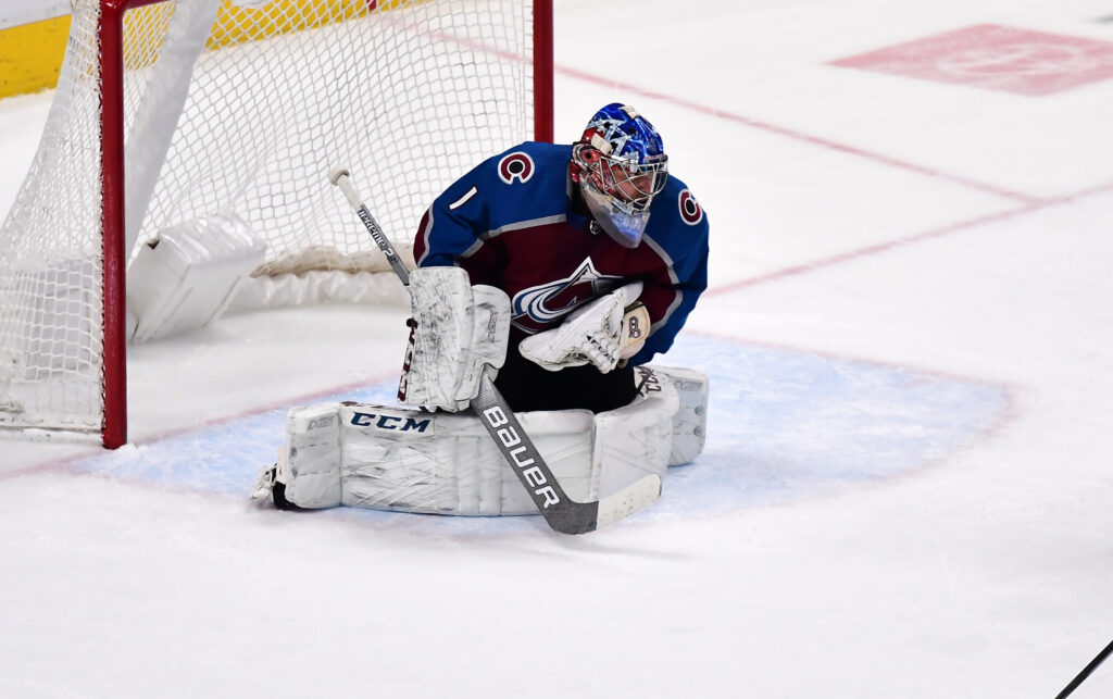 Inside the Avs’ Locker Room: Varly repeats himself