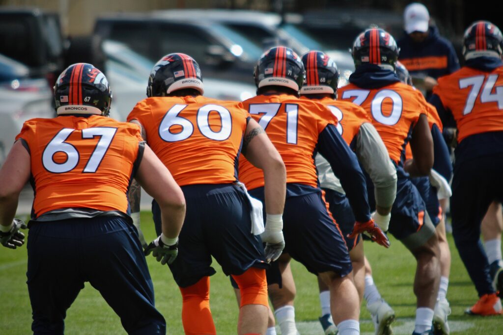 Mike Munchak’s offensive line is already developing an identity