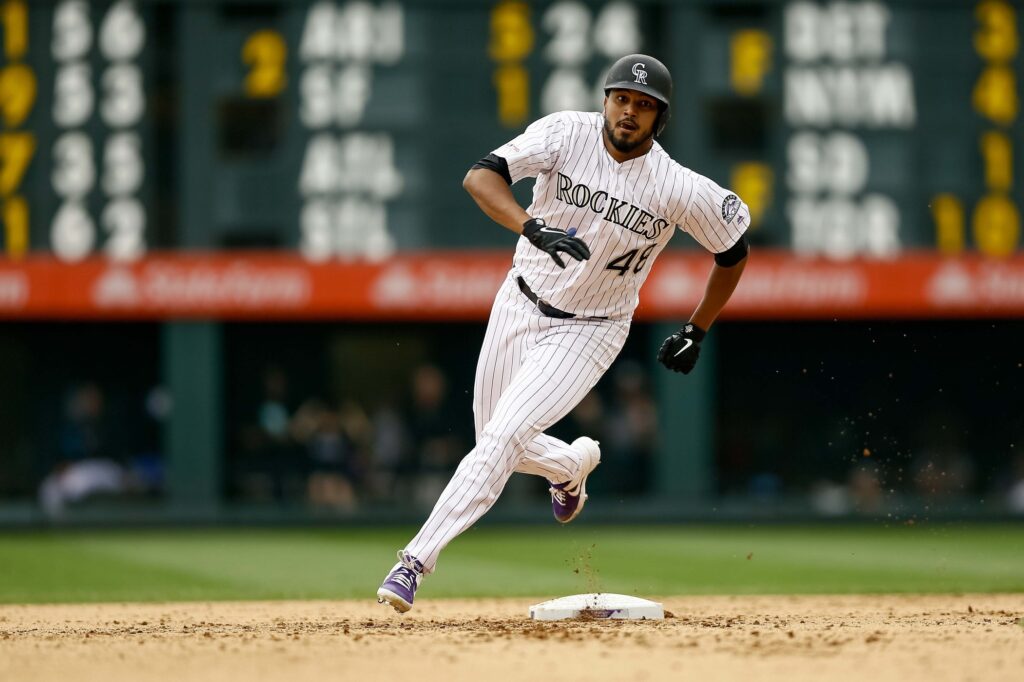 Rockies rebound in rubber match with Wolters walk-off win