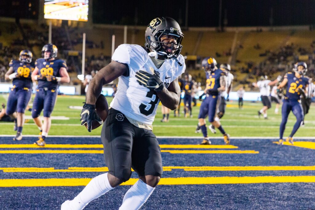 Buffs Camp Notes: KD Nixon shares what he learned from Phil Lindsay