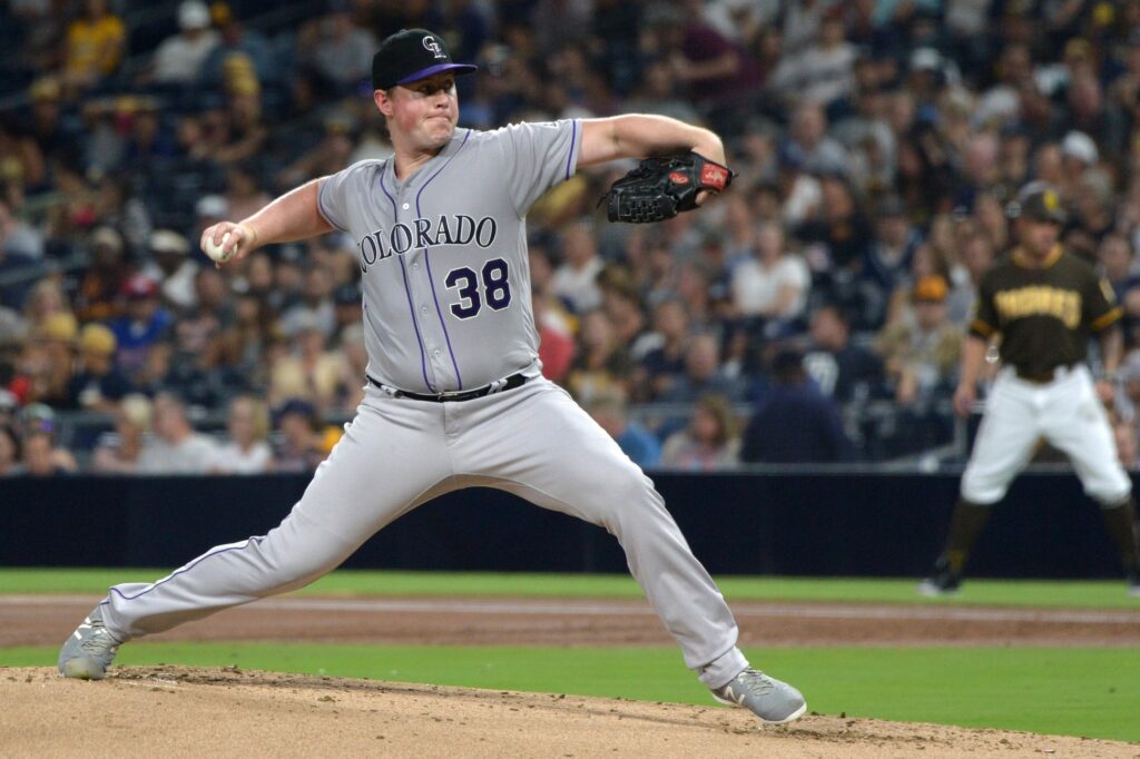 Melville delivers to snap skid against San Diego