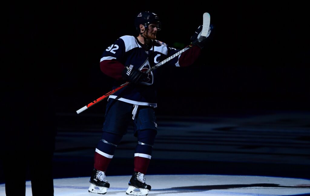 Avs ride familiar formula to win over Wild