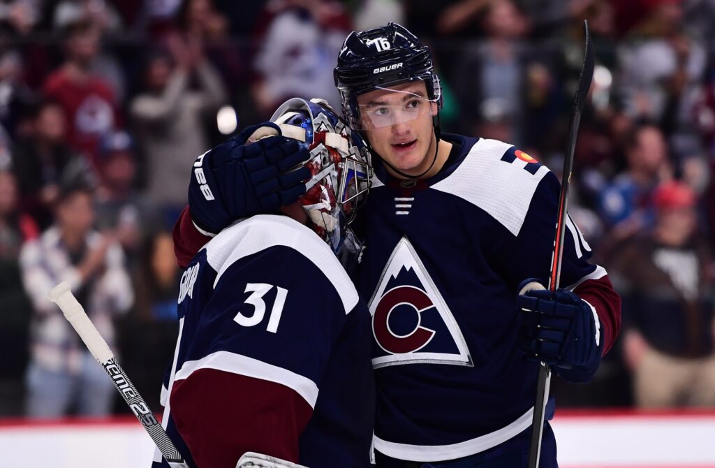 Picture This! Avalanche open with two wins; St. Louis raises Stanley Cup banner