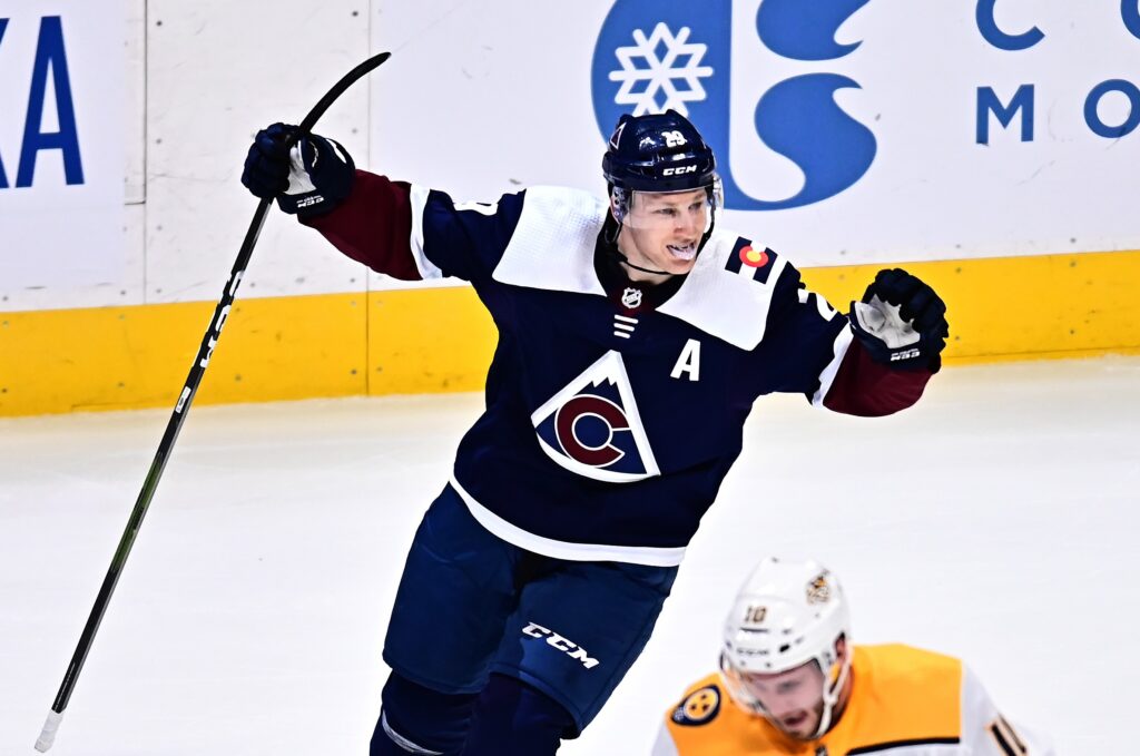 Avs Game 16 Grades: Goalsplosion