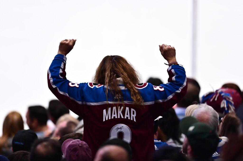 Avs Game 17 Grades: Turn and Burn for the win