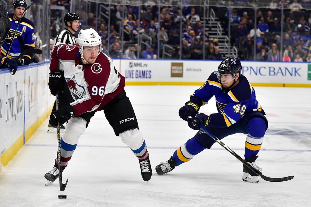 DNVR Exclusive: Updated injury news on Mikko Rantanen and Colin Wilson