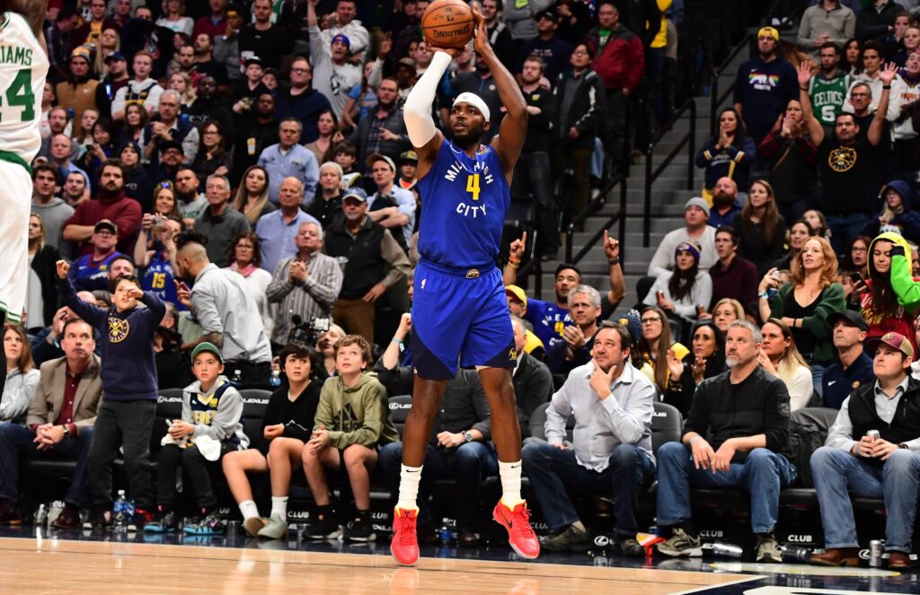 DNVR Players Grades: the starting five whips