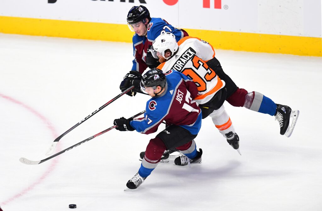 Avalanche Review Game 31: Avs 3, Flyers 1, business casual