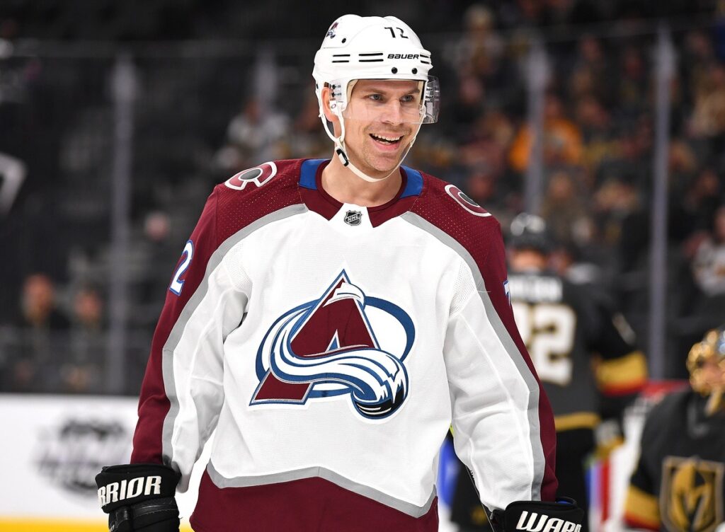 Avs make peasants of the Knights in 7-3 thrashing