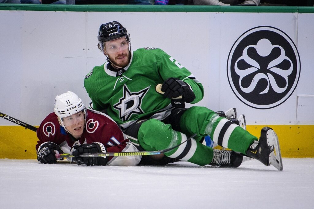 Avs drop another to a division foe in shootout loss to Stars