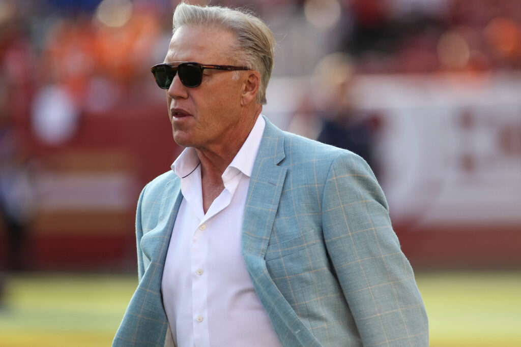 Why John Elway looked himself in the mirror before making a decision on Vance Joseph