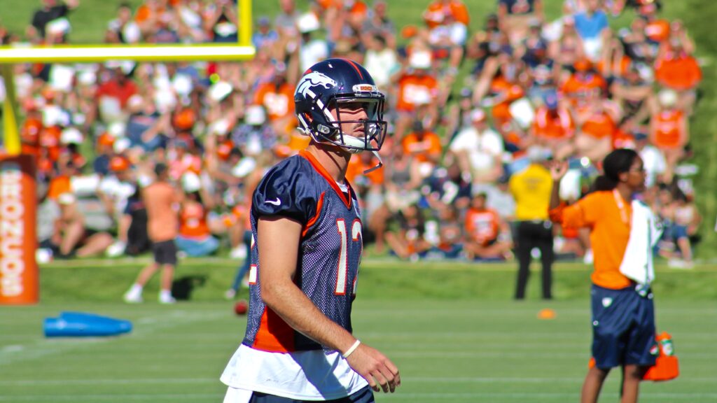 Broncos Quarterback Scoreboard: Paxton Lynch is a different quarterback