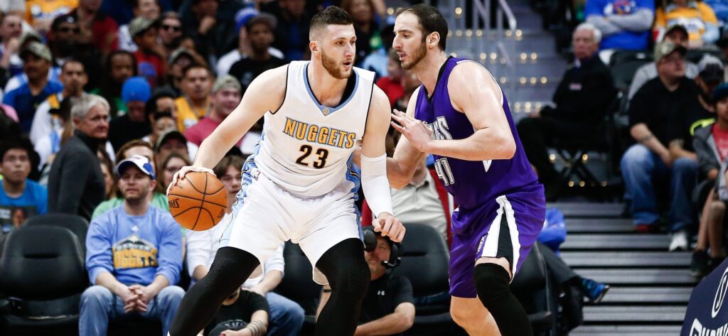 Battle for the eighth seed heats up as Nuggets host Kings