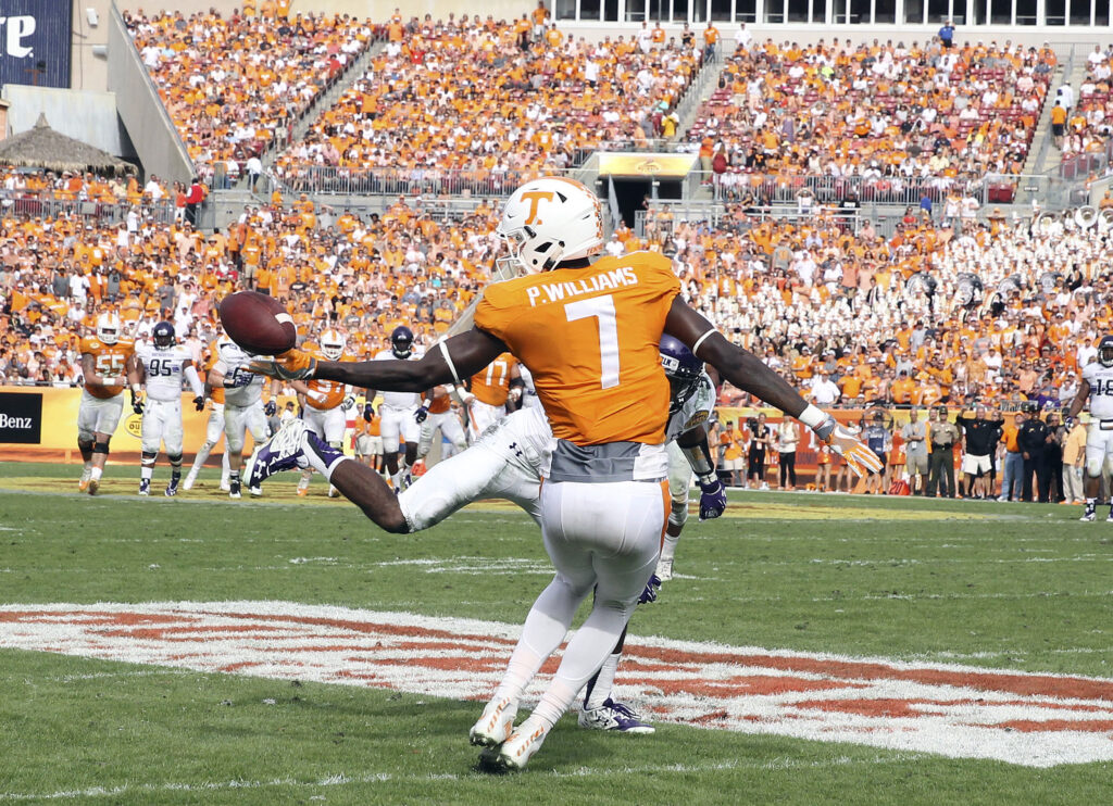 Bobo looks for new trio of receivers to be gamechangers