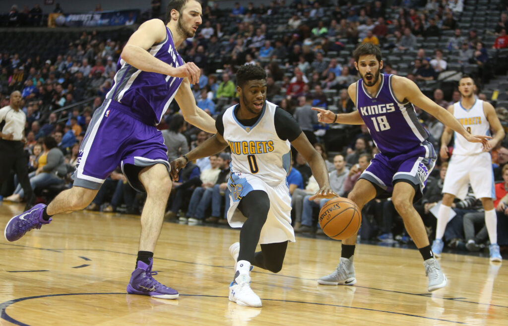 Report: Nuggets “quietly exploring” Emmanuel Mudiay’s value in trade talks